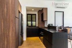 Simsville (D14), Condominium #477225561